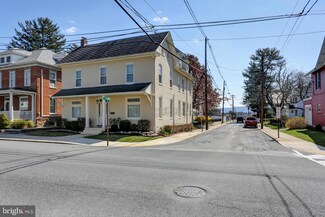 61 Clayton Ave, Waynesboro, PA 17268