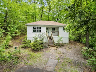 333 Wixon Pond Rd, Mahopac, NY 10541