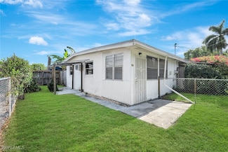 72 Cypress St, North Fort Myers, FL 33903