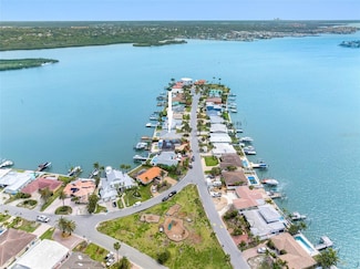 512 173rd Ave E, North Redington Beach, FL 33708