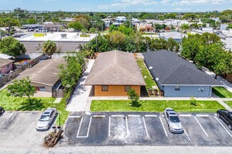 279 SW 1st St Unit 3, Deerfield Beach, FL 33441