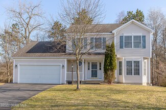99 Brookhaven Ln, Glenmont, NY 12077