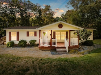 203 Edgewood St, Ballard, WV 24918