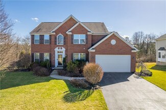 1016 Autumn Woods Dr, Coraopolis, PA 15108