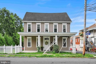 2717 Market St, Camp Hill, PA 17011