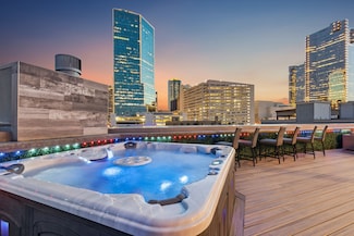 409 E 7th St, Fort Worth, TX 76102