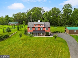 2915 Morgan Hill Rd, Easton, PA 18042