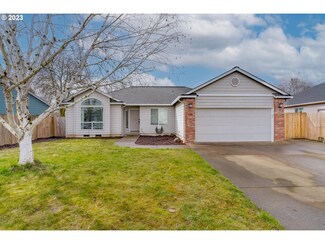 146 8th St, Jefferson, OR 97352