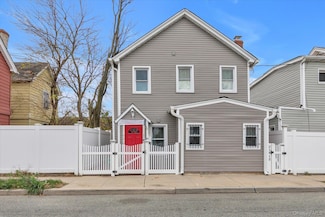 21812 141st Rd, Springfield Gardens, NY 11413