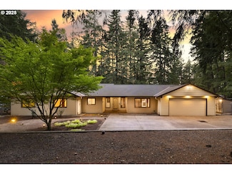 18738 S Terry Michael Dr, Oregon City, OR 97045