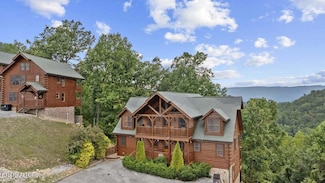 2857 White Oak Ridge Ln, Sevierville, TN 37862