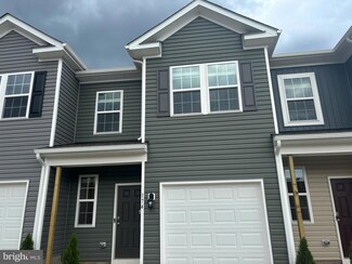 174 Caterpillar Dr, Luray, VA 22835