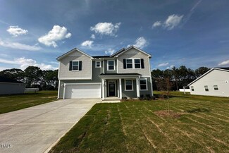 580 Thomas Gage Dr, Fuquay-Varina, NC 27526