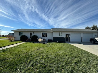1008 10th Ave, Britton, SD 57430