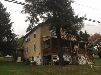 864 Joffre Cherry Valley Rd, Burgettstown, PA 15021