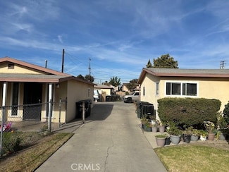 5933 Loveland St, Bell Gardens, CA 90201
