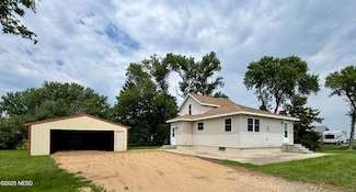 305 4th St, Corona, SD 57227