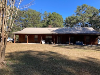 117 Gussy Nobles Rd, Sumrall, MS 39482