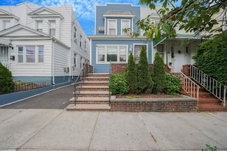85-61 130th St, Jamaica, NY 11415