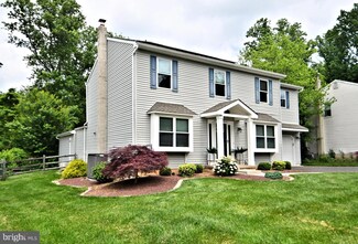 213 Twining Rd, Lansdale, PA 19446