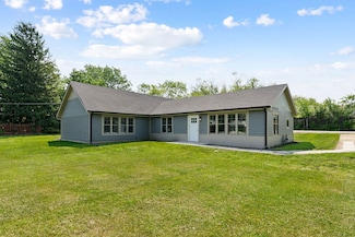1N531 Newton Ave, Glen Ellyn, IL 60137