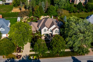 1208 Hamilton Ln, Naperville, IL 60540