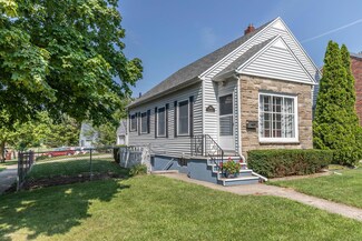 1644 Park Ave, Lansing, MI 48910