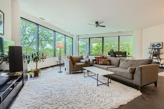 5601 Smetana Dr Unit 209, Minnetonka, MN 55343
