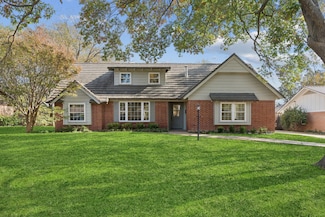 3905 Marys Creek Dr, Benbrook, TX 76116