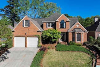 2048 Glen Eagle Ln, Shoal Creek, AL 35242