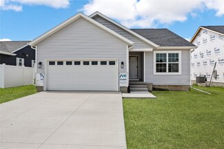 8909 Norway Dr NE, Cedar Rapids, IA 52402
