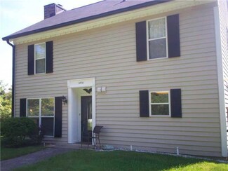2938 Fordham Ln, Indianapolis, IN 46268