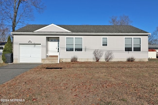 406 River Terrace, Toms River, NJ 08755