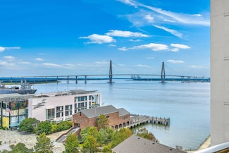 330 Concord St Unit 12C, Charleston, SC 29401