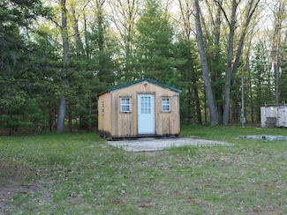 8395 W Birch Rd, Gerrish Township, MI 48653
