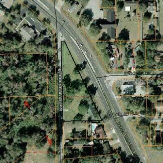 2213 Thonotosassa Rd, Plant City, FL 33563