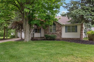 5433 Saint Charles Place, Mentor, OH 44060