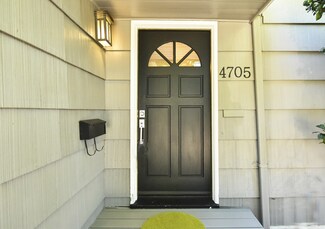 4705 NE 54th St, Seattle, WA 98105