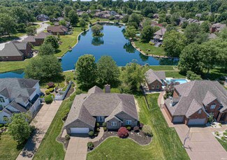 2033 Bent Tree Dr, Newburgh, IN 47630