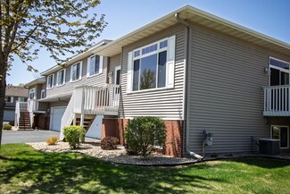 1514 Senate Ln, Northfield, MN 55057