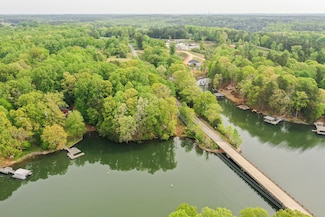 3618 Tee St, Sherrills Ford, NC 28673