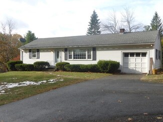 116 Heywood Rd, Sterling, MA 01564