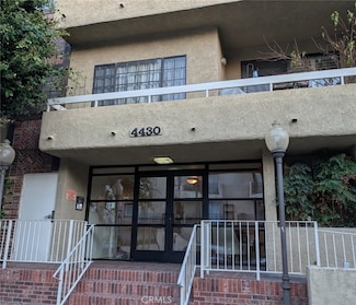 4430 Noble Ave Unit 202, Sherman Oaks, CA 91403