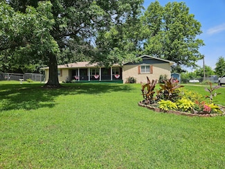 1989 State Highway Cc, Marshfield, MO 65706