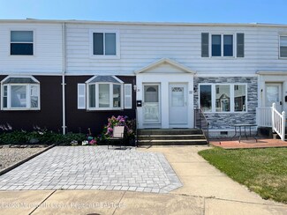 20 Vine Ct, Long Branch, NJ 07740