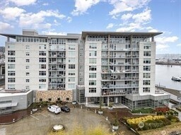 515 Dock St Unit 404, Tacoma, WA 98402