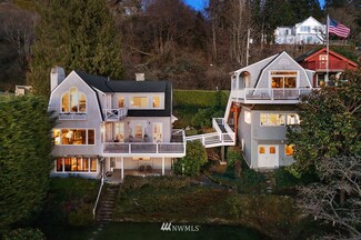 2845 Perkins Ln W, Seattle, WA 98199