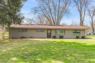 6328 Smith Rd, Fort Wayne, IN 46809