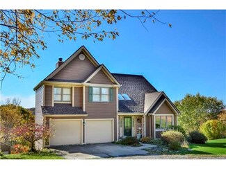111 Ascot Ct, Harmony, PA 16037
