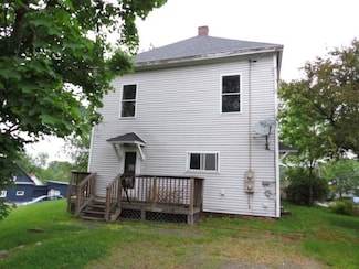 50 Williams St, Lancaster, NH 03584